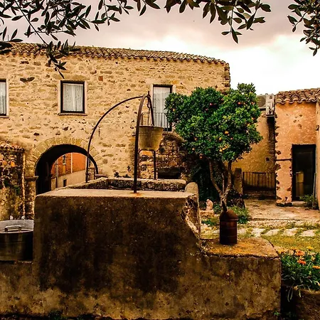 Omu Axiu Ξενοδοχείο 3*