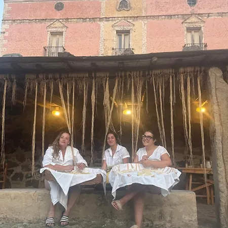 酒店 阿秀omu酒店 3*